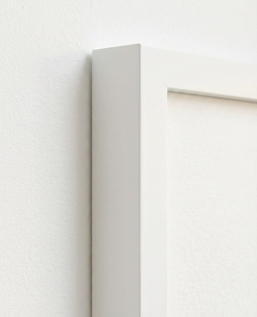 White frame closeup